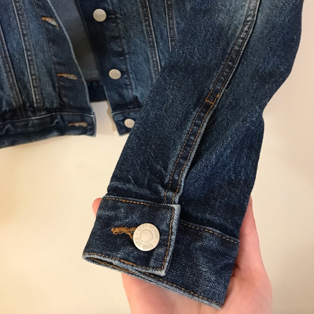 Loft Denim Trucker Jacket NWT - Picture 7 of 15